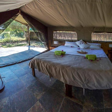 Kayova River Lodge Ndiyona Luaran gambar
