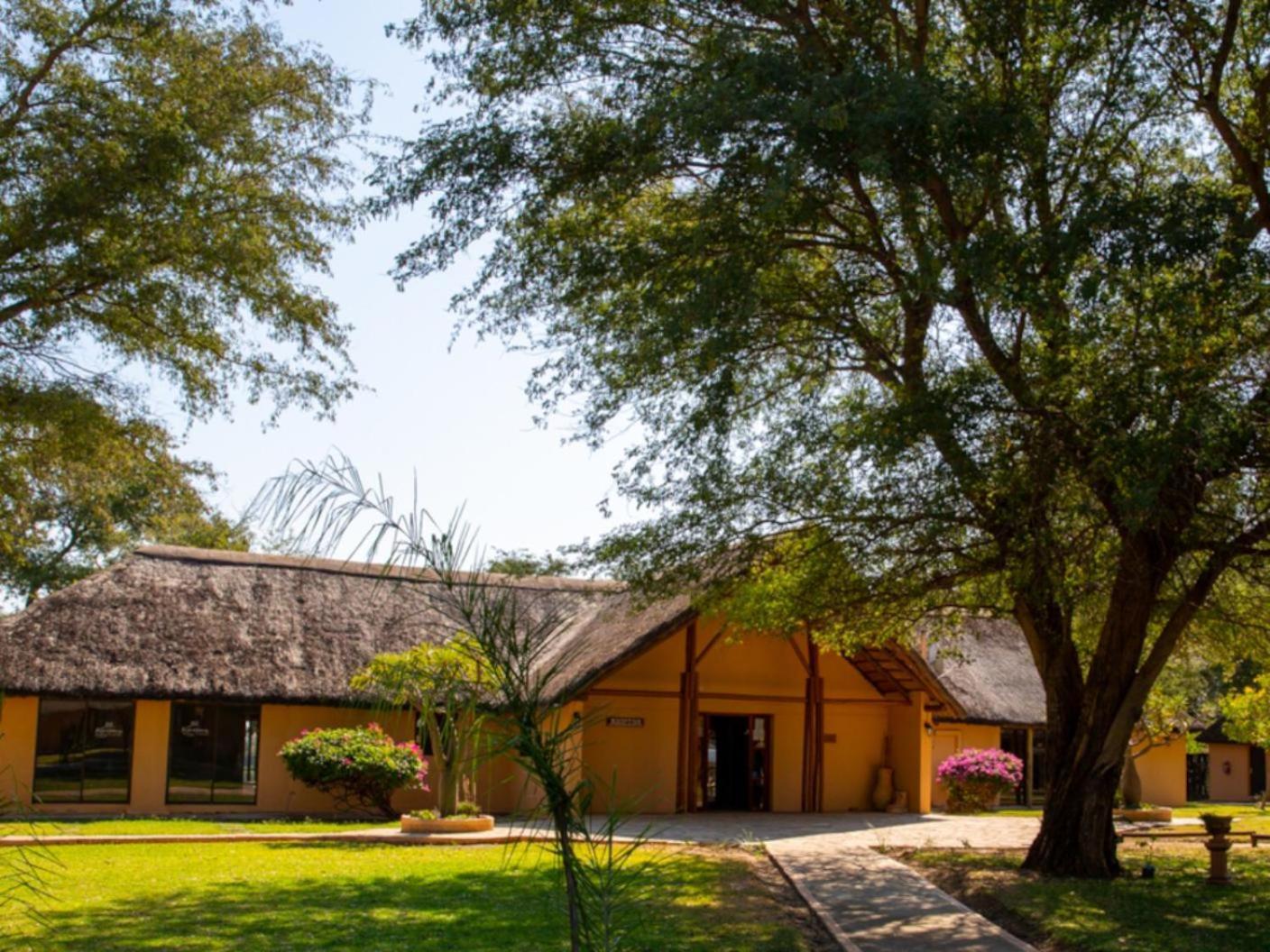 Kayova River Lodge Ndiyona Luaran gambar