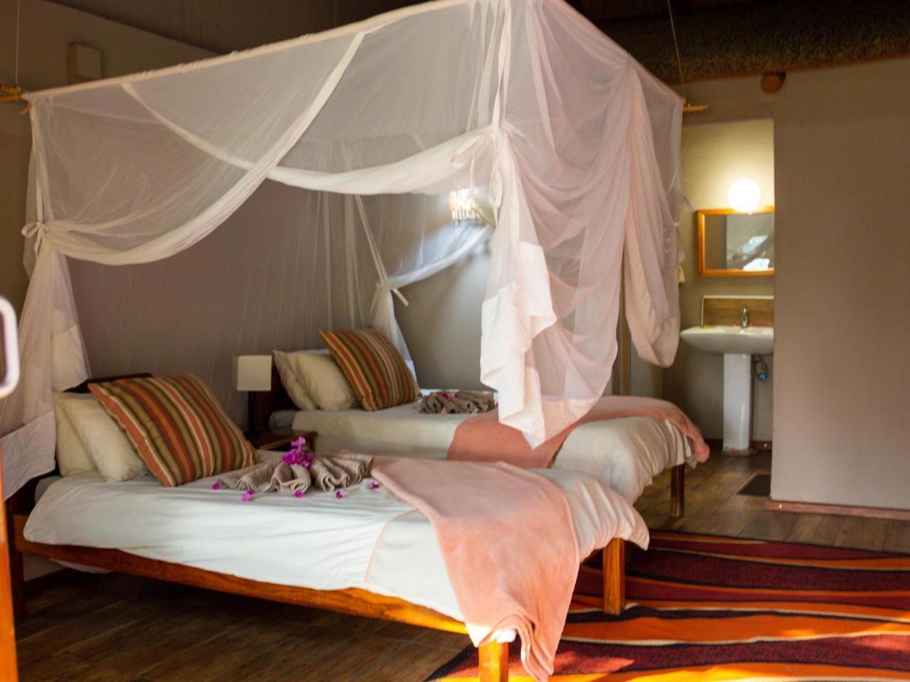 Kayova River Lodge Ndiyona Luaran gambar
